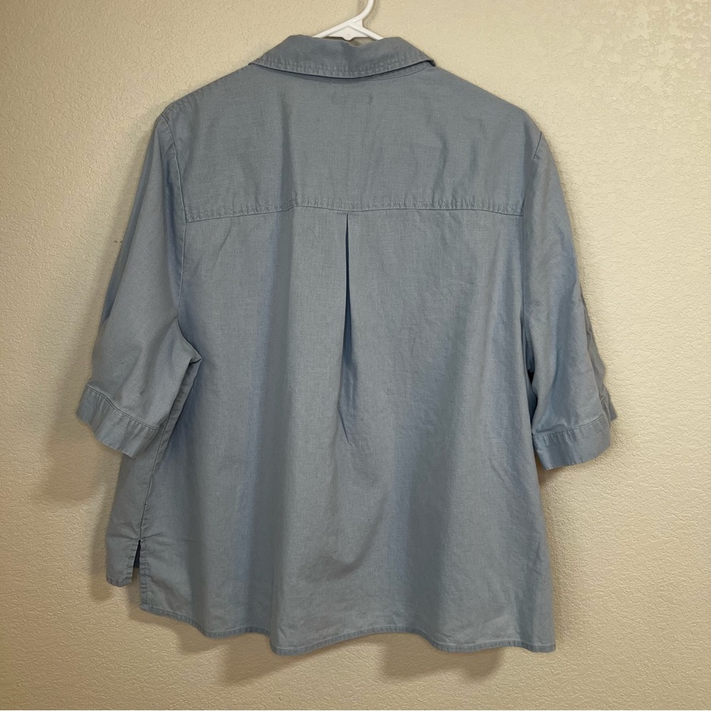 dip brand, size 2x, light blue linen / cotton shirt - Picture 2 of 10